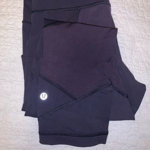 Lululemon pace rival crop